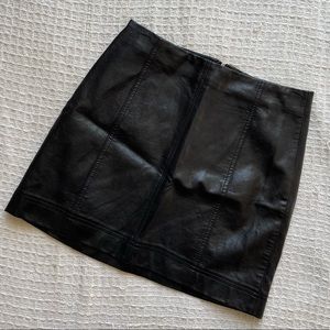 Wild Fable Vegan Leather Skirt Size 0